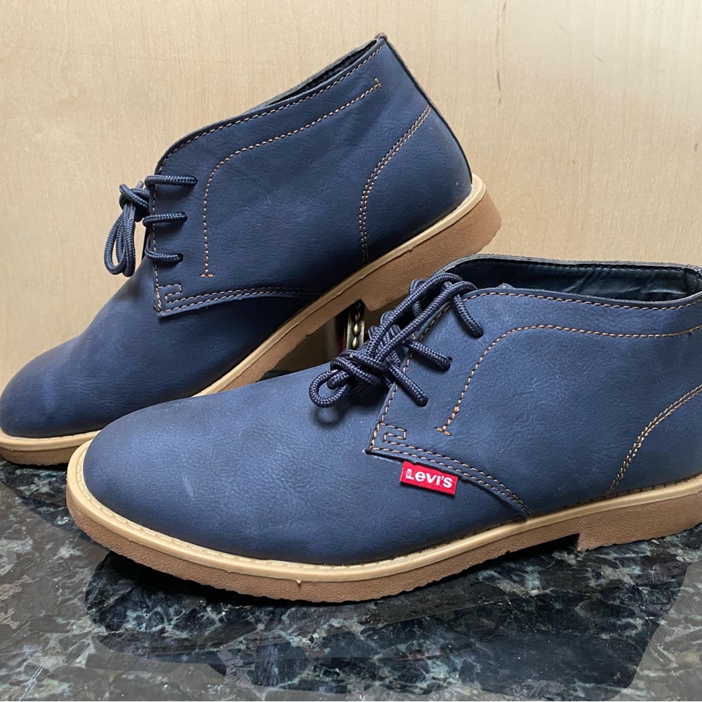 Levi's Blue Chukka Boots with Brown Accents